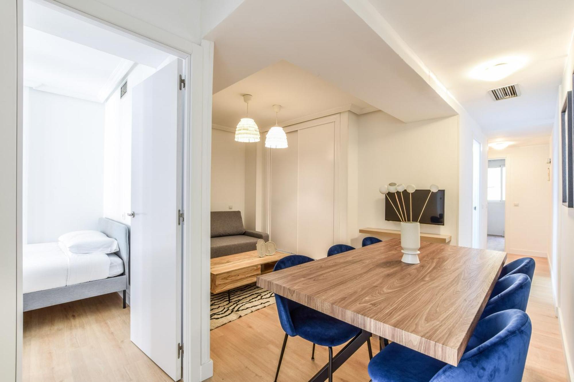 Apartamentos Reformados En Tirso De Molina Act Madrid Kültér fotó