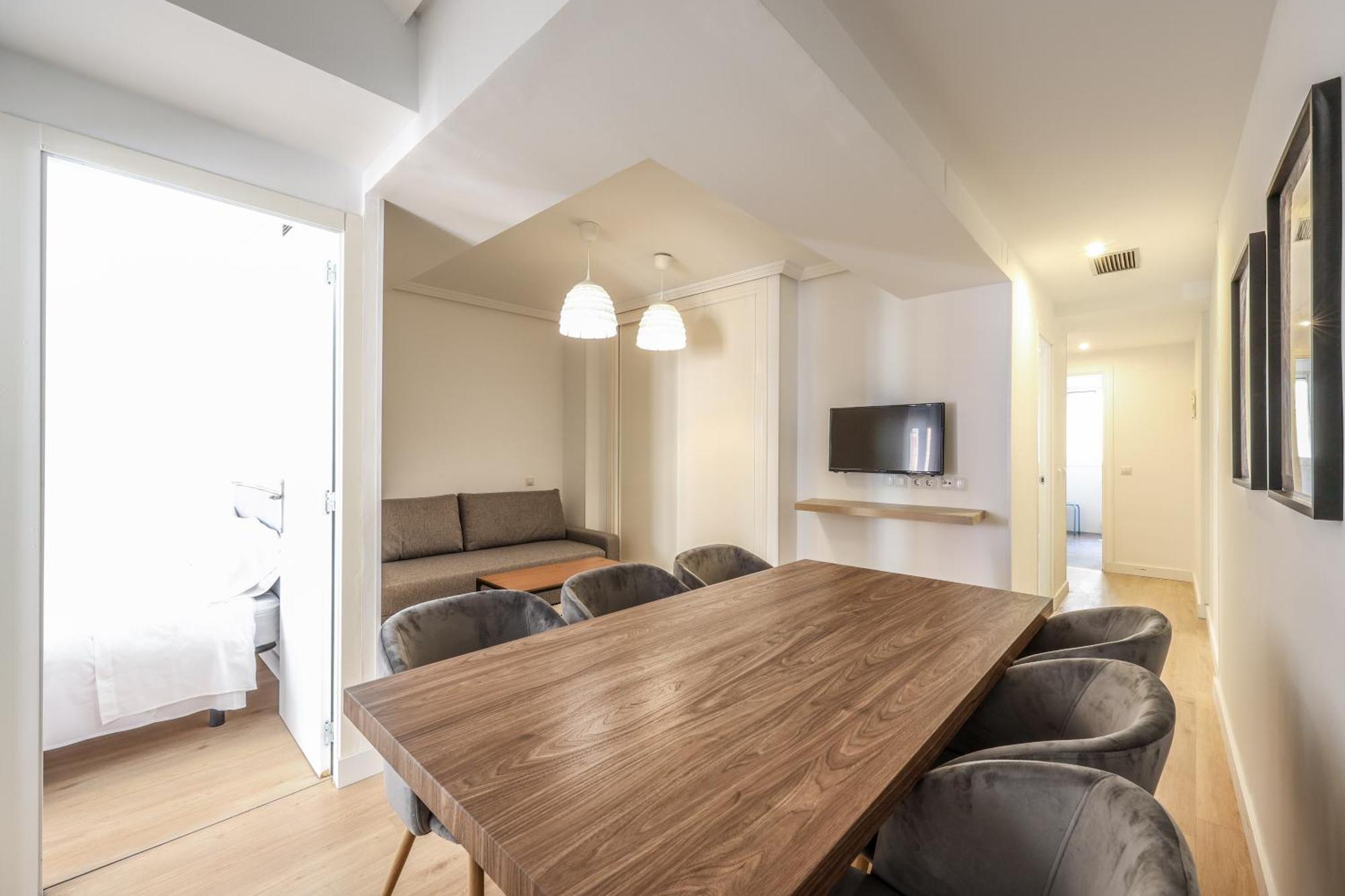 Apartamentos Reformados En Tirso De Molina Act Madrid Kültér fotó